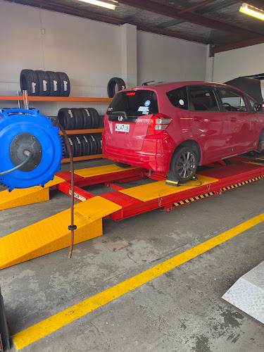 Reviews of Bridgestone Tyre Centre - Moselle Ave in Auckland - Tire shop