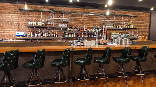 Gift Shop «Quilts Unlimited/ J. Fenton Gifts», reviews and photos, 118 E Main St, Charlottesville, VA 22902, USA