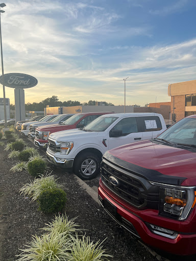 Car Dealer «Len Stoler Automotive Group», reviews and photos, 11309 Reisterstown Rd, Owings Mills, MD 21117, USA