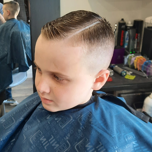 Barber Shop «The Parlor Barber Shop», reviews and photos, 86 Fairfield Rd, Fairfield, NJ 07004, USA