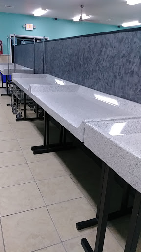 Laundromat «Bluewater Laundromat», reviews and photos, 104 W Corral St, South Padre Island, TX 78597, USA