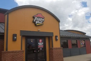 Pizza Hut image