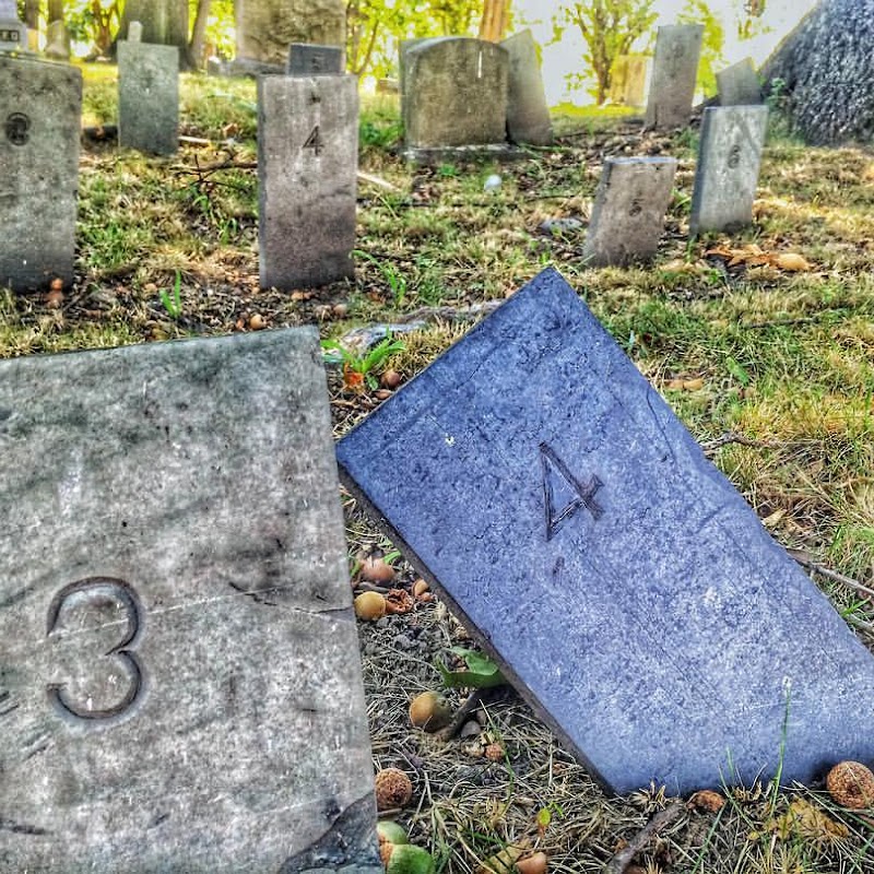 Garden Cemetery