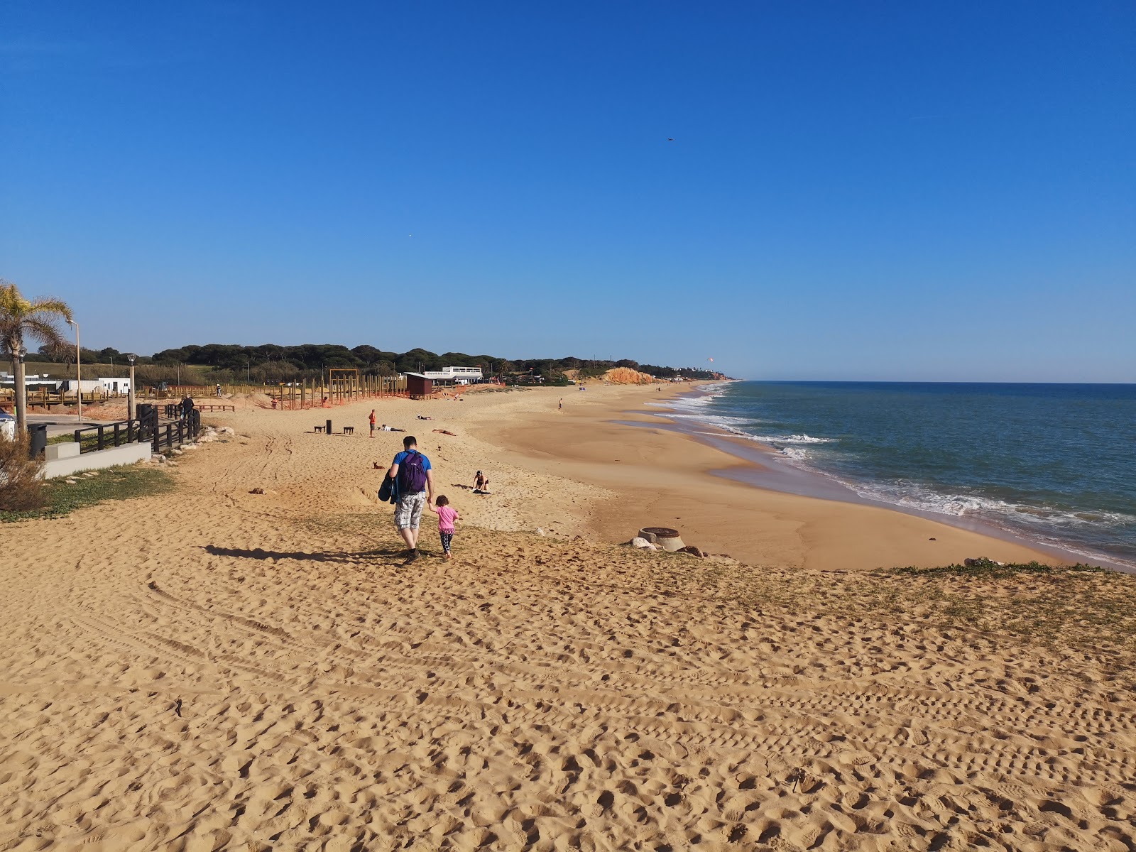 Fotografie cu Praia de Quarteira - recomandat pentru călătorii în familie cu copii