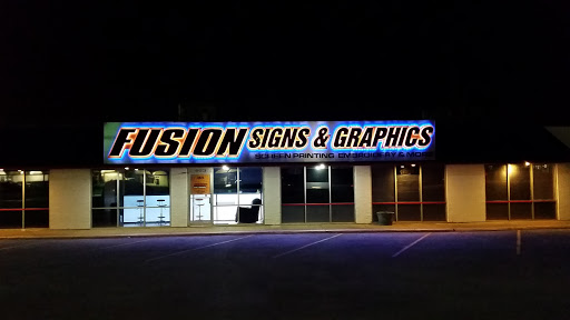 Sign Shop «Fusion Signs & Graphics», reviews and photos, 463 Bedford Euless Rd, Hurst, TX 76053, USA