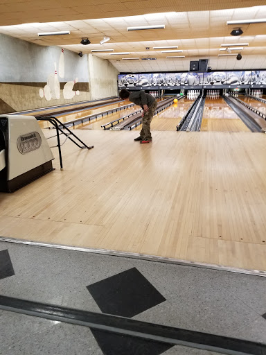 Bowling Alley «Midway Lanes», reviews and photos, 1405 Montour Blvd, Danville, PA 17821, USA