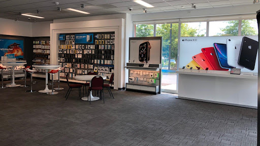 Cell Phone Store «AT&T», reviews and photos, 250 Indian Lake Blvd, Hendersonville, TN 37075, USA