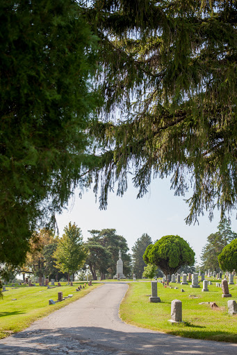 Funeral Home «Maple Hill Funeral Home & Cemetery», reviews and photos, 3300 Shawnee Dr, Kansas City, KS 66106, USA