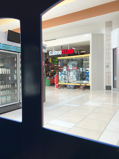 Shopping Mall «Cary Towne Center», reviews and photos, 1105 Walnut St, Cary, NC 27511, USA