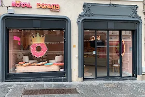 Royal Donuts Nancy image