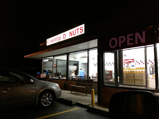 Donut Shop «County Donuts», reviews and photos, 1218 S Roselle Rd, Schaumburg, IL 60193, USA
