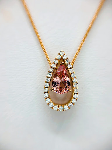 Jewelry Store «Pearce Jewelers», reviews and photos, 41 Glen Rd, West Lebanon, NH 03784, USA