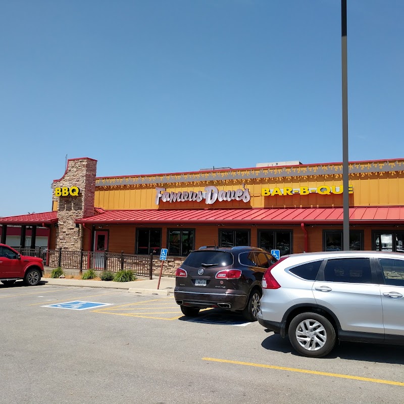 Famous Dave's Bar-B-Que