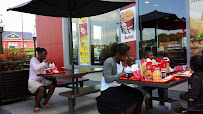 Atmosphère du Restaurant KFC Gonesse - n°6