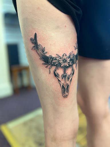 Explore dave matthews tattoo ideas, creative tattoo ideas in Eureka Springs, available at Sailors Luck Tattoo