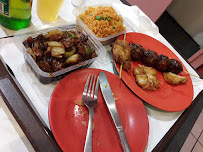 Plats et boissons du Restaurant asiatique Red Dragon 来一碗 LAIYIWAN à Suresnes - n°3