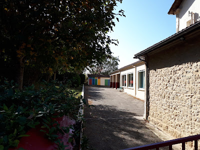 Ecole Primaire à Montignac-de-Lauzun
