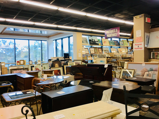 Thrift Store «American Thrift Store», reviews and photos, 5051 N University Dr, Lauderhill, FL 33351, USA