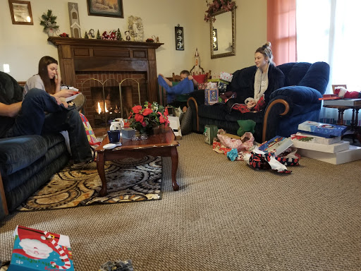 Grocery Store «Save-A-Lot», reviews and photos, 105 E Guardian St, Columbia, KY 42728, USA