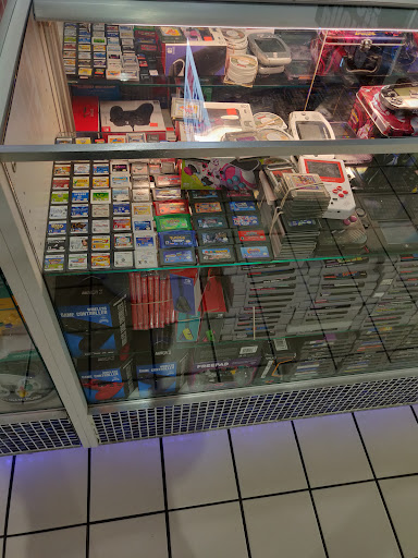 Video Game Store «GAME Plus», reviews and photos, 3200 Naglee Rd, Tracy, CA 95304, USA