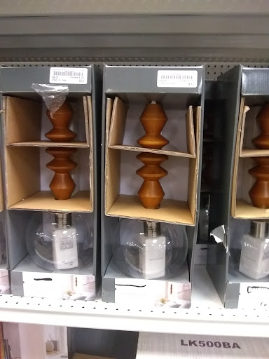 Discount Store «Bargain Hunt», reviews and photos, 250 John W Morrow Jr Pkwy #100, Gainesville, GA 30501, USA