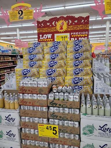 Grocery Store «Lowes Mercado», reviews and photos, 1320 S Federal Blvd, Denver, CO 80219, USA