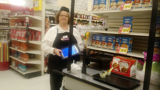 Grocery Store «Stop & Shop», reviews and photos, 2360 Lakewood Rd, Toms River, NJ 08755, USA