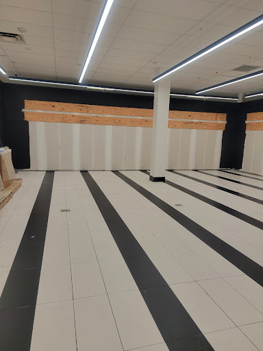 Shopping Mall «Glenbrook Shopping Center», reviews and photos, 1050 Glenbrook Way, Hendersonville, TN 37075, USA