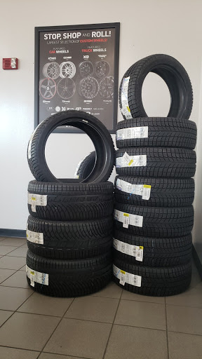 Tire Shop «Discount Tire Store - Saint Paul, MN», reviews and photos, 1350 University Ave W, St Paul, MN 55104, USA