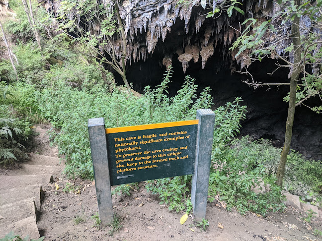 Rawhiti Cave - Takaka