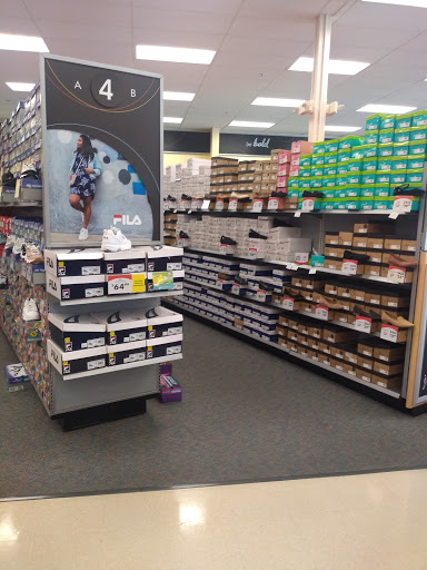 Shoe Store «Shoe Carnival», reviews and photos, 360 Silhavy Rd, Valparaiso, IN 46383, USA