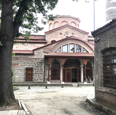 Ortahisar Cami