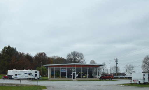 Auto Parts Store «Gilliland Trailer Sales Inc», reviews and photos, 2710 IN-9, Columbus, IN 47203, USA
