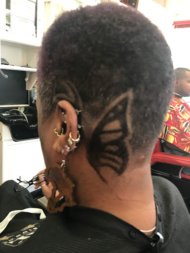 Barber Shop «Fade Away Barber Shop», reviews and photos, 201 S Pine St, York, PA 17403, USA