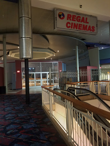 Movie Theater «Regal Brass Mill Stadium 12», reviews and photos, 495 Union St, Waterbury, CT 06706, USA