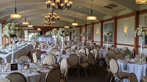 Country Club «North Shore Country Club», reviews and photos, 3100 W Country Club Dr, Mequon, WI 53092, USA