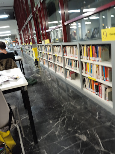 Biblioteca Eduardo Escalante