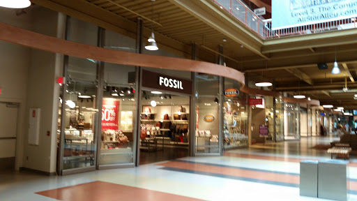 Watch Store «Fossil Store», reviews and photos, 306 Hiawatha Blvd W #112, Syracuse, NY 13204, USA