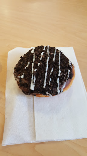 Bakery «Krispy Kreme Doughnuts», reviews and photos, 1984 W Main St, Mesa, AZ 85201, USA