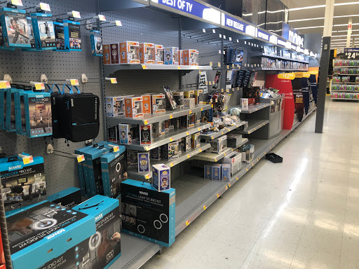 Department Store «Walmart Supercenter», reviews and photos, 1501 Helen Power Dr, Vacaville, CA 95687, USA