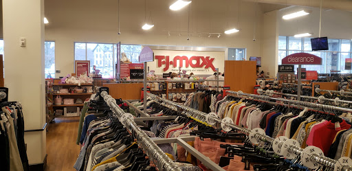 Department Store «T.J. Maxx», reviews and photos, 20 Chapel View Blvd, Cranston, RI 02920, USA