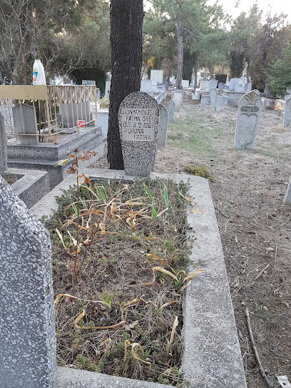 Eskişehir Büyükşehir Belediyesi Esentepe Mezarlığı