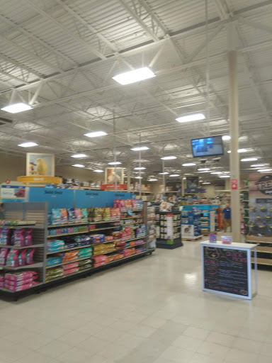 Pet Supply Store «PetSmart», reviews and photos, 5640 Cedar Lake Rd, Minneapolis, MN 55416, USA