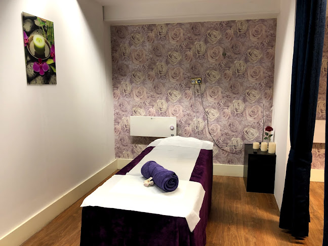 Reviews of J Sabai Spa in Maidstone - Other