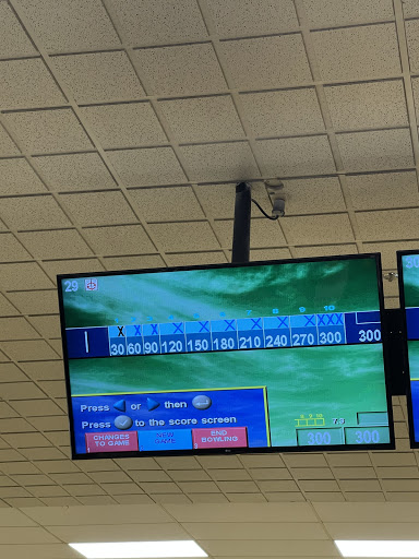 Bowling Alley «Elk Grove Bowl», reviews and photos, 53 S Arlington Heights Rd, Elk Grove Village, IL 60007, USA