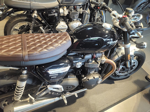 Motorcycle Dealer «Triumph of Westchester», reviews and photos, 512 Tarrytown Rd, White Plains, NY 10607, USA