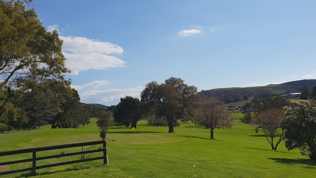 waihekegolfclub.co.nz