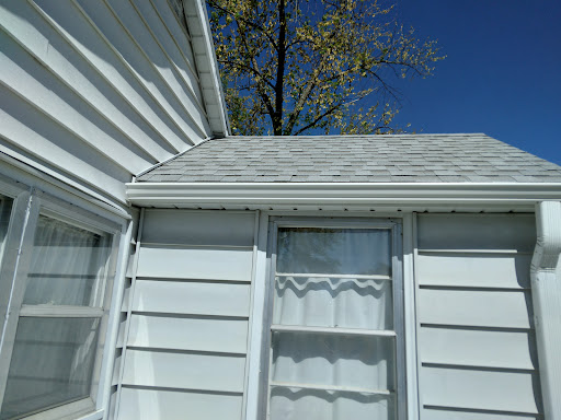 Roofing Contractor «McCoy Roofing Siding & Contracting», reviews and photos, 14503 Grover St, Omaha, NE 68144, USA