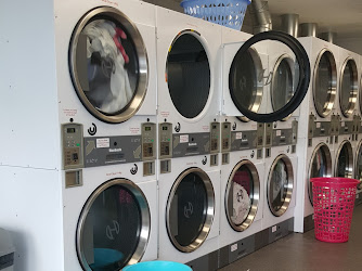 Liquid Laundromat Hoon Hay