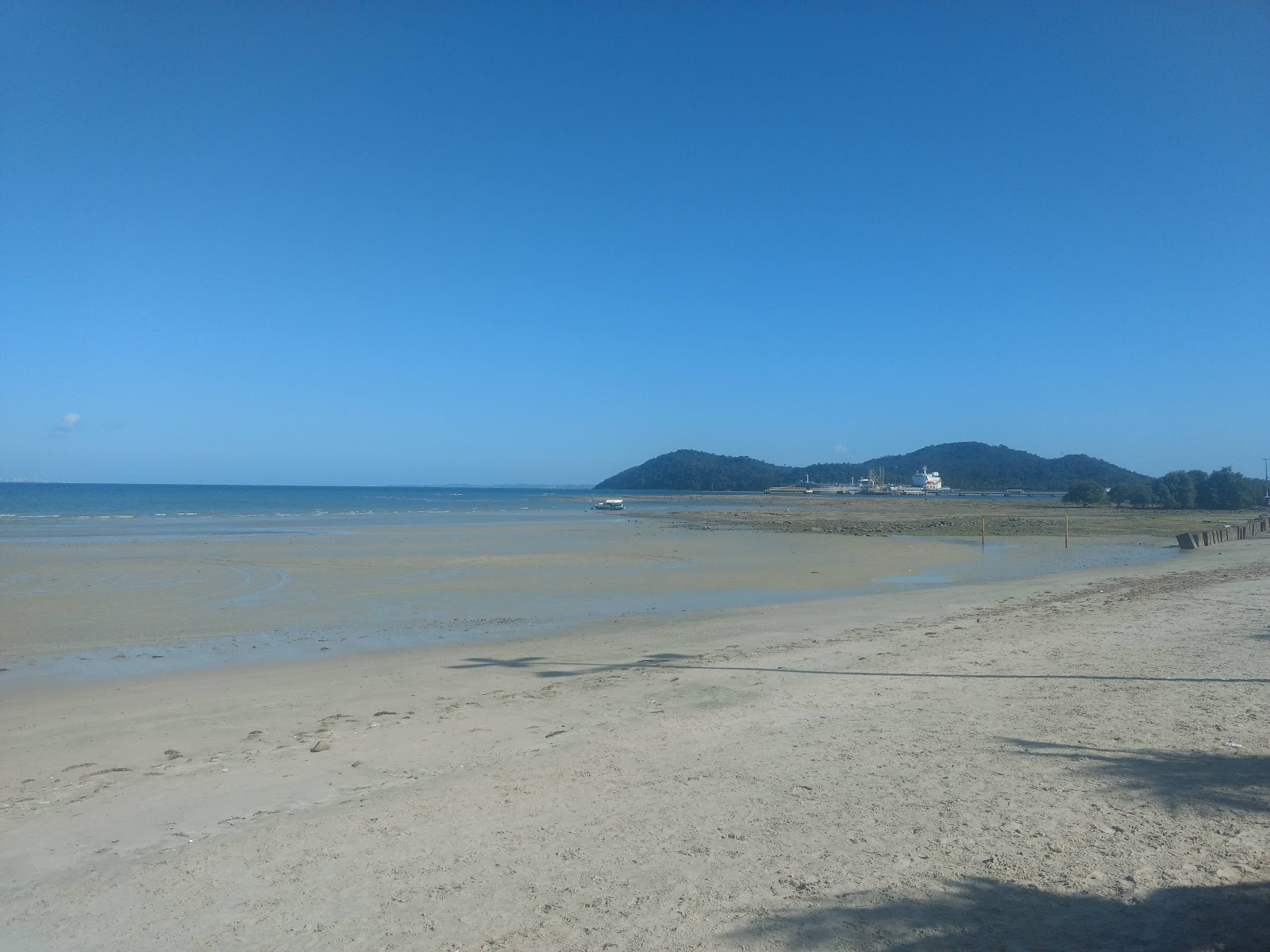 Foto af Praia de Madre de Deus faciliteter område